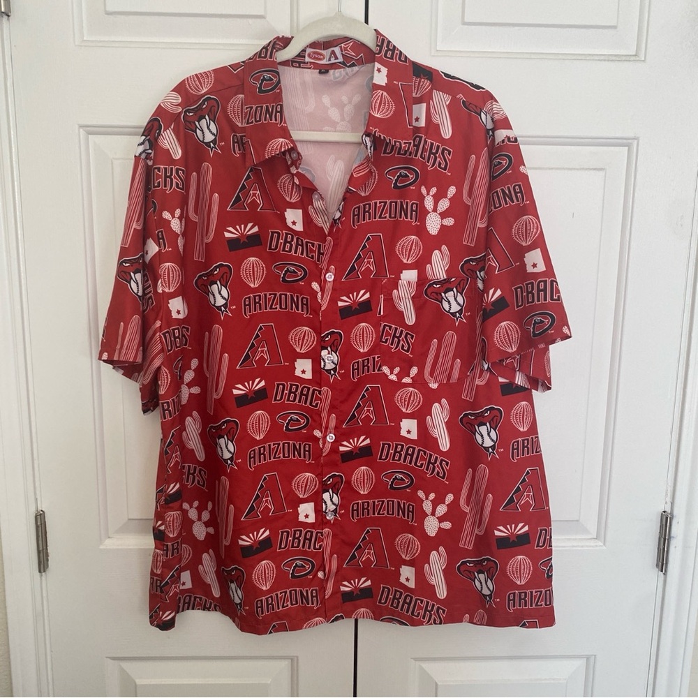 Arizona Diamondbacks Red Men's novelty giveaway button down Shirt